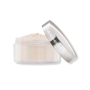 🍄 Laura Merceir Setting Powder